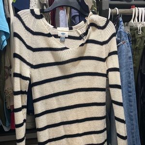 Old Navy Black and White Stripe Sweater
